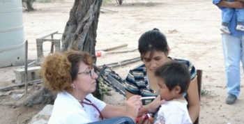 EL HOSPITAL COMUNITARIO MÓVIL CONTINÚA MOVIÉNDOSE