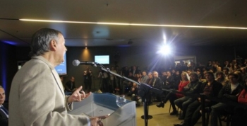 Schiaretti presentó el proyecto de ley de actividad audiovisual