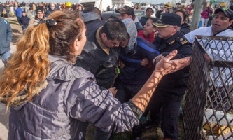 Macri, tras los incidentes en un acto en Mar del Plata: En vez de sumar, apedrean
