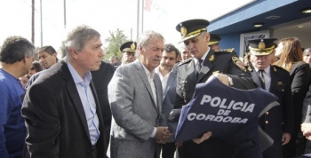 En barrio Matienzo, Schiaretti inauguró la Comisaría 20