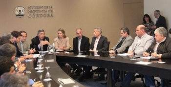 El intendente Avilés en una nueva reunión de la Mesa Provincia-Municipios