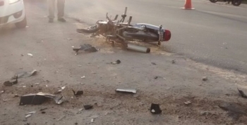 Fallece joven tras colisionar con su moto en Santa Cruz del Lago