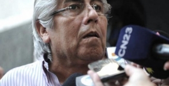 Moyano advirtió que “el tiempo de salir a pelear no está muy lejano”