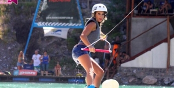 Noelia Marzol: Chica del Verano y diosa del wakeboard