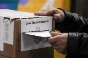 El Gobierno analiza cambios al sistema de las PASO para las elecciones de 2017