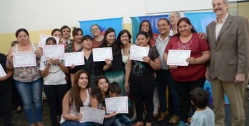 Entregaron 72 micropréstamos del Banco de la Gente en Córdoba