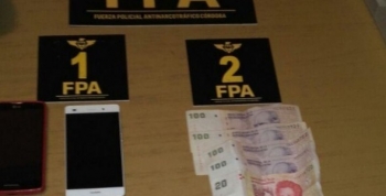 HUINCA RENANCÓ: ESCONDÍA VARIAS TIZAS CON DROGA EN EL CORPIÑO