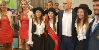 Bañuelos presentó en Rosario la propuesta de Córdoba