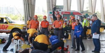 Simulacro de atentado en el estadio Kempes