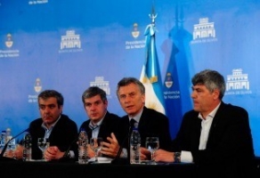 El Gobierno anuncia la baja gradual de 0.5% a la soja