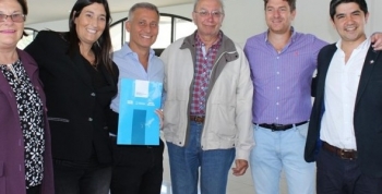 La Provincia entregó subsidios a centros vecinales y de jubilados en Carlos Paz