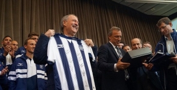 Schiaretti recibió al plantel de Talleres campeón