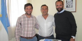 Comienza pavimentación de camino Tanti-Cabalango