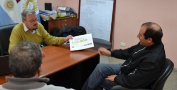 APORTE ECONÓMICO AL CLUB UNIVERSITARIO COSQUÍN